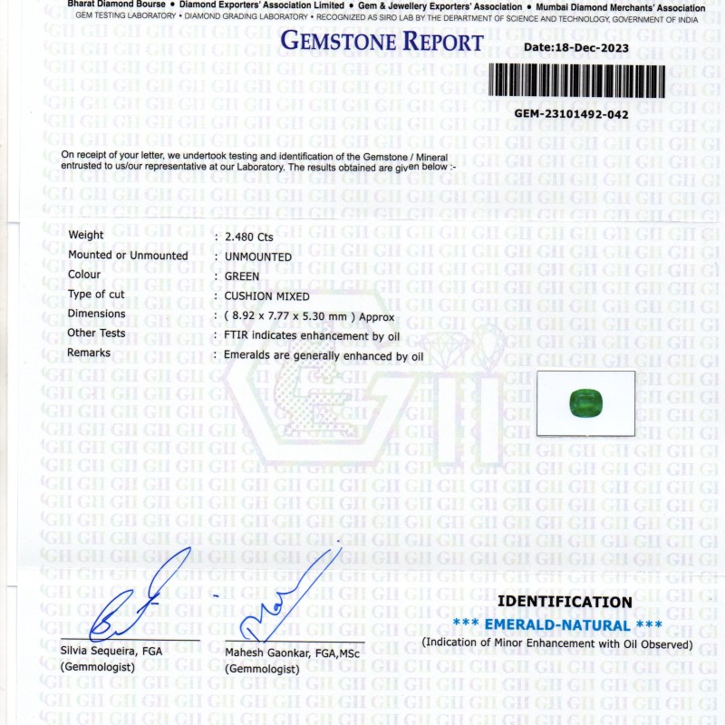 2.48 Ct GII Certified Untreated Natural Zambian Emerald Panna AAA