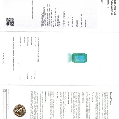 4.17 Ct IGI Certified Untreated Natural Zambian Emerald Gemstone AAAA 4.17 Ct IGI Certified Untreated Natural Zambian Emerald Gemstone AAAA
