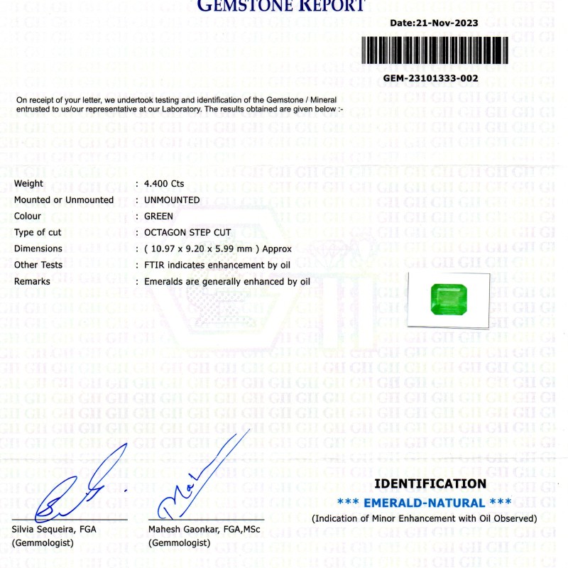 4.40 Ct GII Certified Untreated Natural Colombian Emerald Panna Gems AA 4.40 Ct GII Certified Untreated Natural Colombian Emerald Panna Gems AA