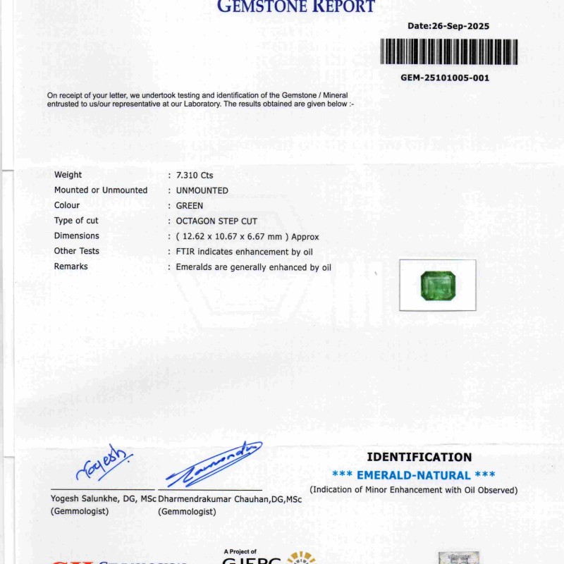 7.31 Ct GII Untreated Natural Zambian Emerald Gemstone Panna AAA 7.31 Ct GII Untreated Natural Zambian Emerald Gemstone Panna AAA