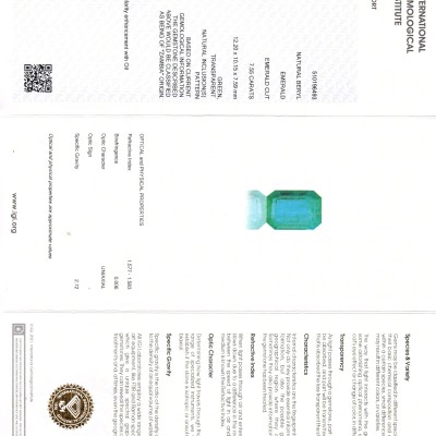 7.55 Ct IGI Certified Untreated Natural Zambian Emerald Gemstone AAA 7.55 Ct IGI Certified Untreated Natural Zambian Emerald Gemstone AAA