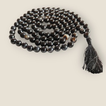 Black Sulemani Hakik Jap Mala 108 Beads Black Sulemani Hakik Jap Mala 108 Beads