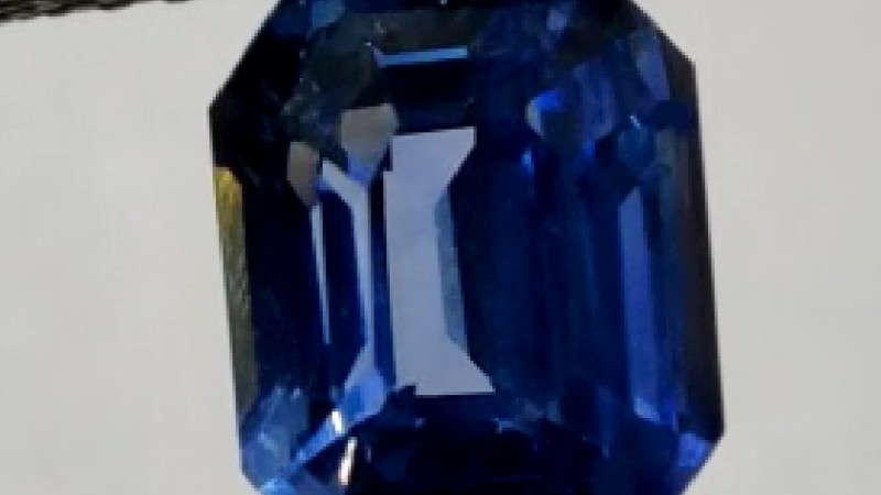 Buying Blue Sapphire Gemstone Buying Blue Sapphire Gemstone
