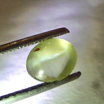 1.68 Ct Certified Untreated Natural Chrysoberyl Ceylon Cats Eye