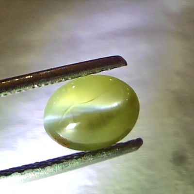1.68 Ct Certified Untreated Natural Chrysoberyl Ceylon Cats Eye