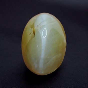 6.08 Ct Certified Untreated Natural Chrysoberyl Cats Eye Lehsunia AA 6.08 Ct Certified Untreated Natural Chrysoberyl Cats Eye Lehsunia AA