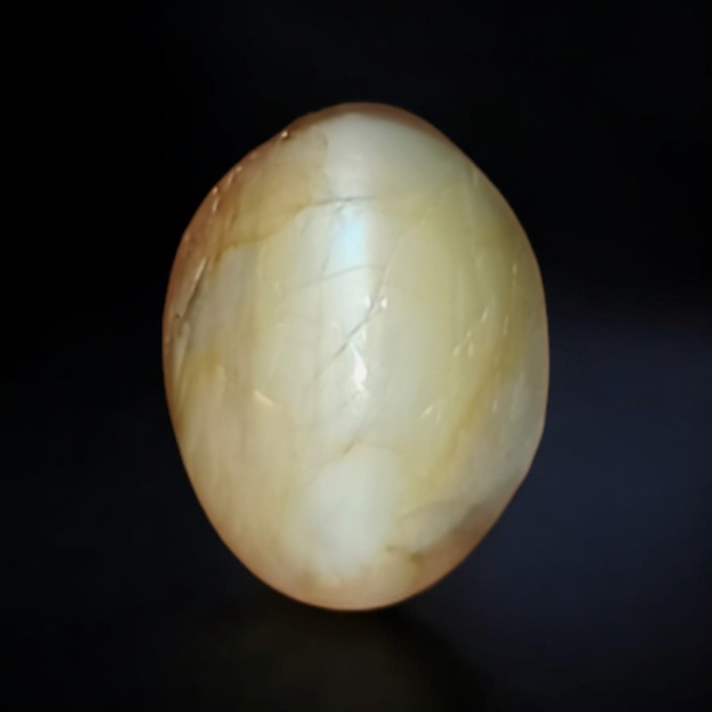 7.05 Ct Certified Untreated Natural Chrysoberyl Cats Eye Lehsunia 7.05 Ct Certified Untreated Natural Chrysoberyl Cats Eye Lehsunia