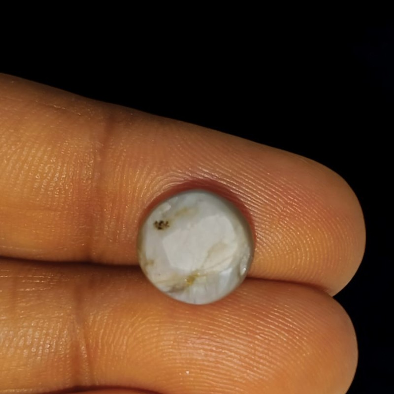 7.79 Ct Certified Untreated Natural Chrysoberyl Cats Eye Lehsunia 7.79 Ct Certified Untreated Natural Chrysoberyl Cats Eye Lehsunia