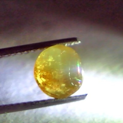 2.76 Ct IGI Certified Untreated Natural Ceylon Chrysoberyl Cats Eye Stone