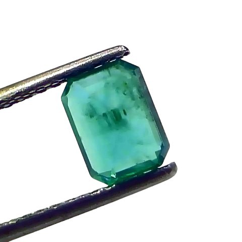 1.47 Ct GII Certified Untreated Natural Zambian Emerald Panna AAAA 1.47 Ct GII Certified Untreated Natural Zambian Emerald Panna AAAA