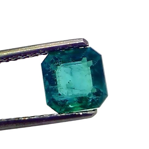 1.81 Ct GII Certified Untreated Natural Zambian Emerald Panna AAA 1.81 Ct GII Certified Untreated Natural Zambian Emerald Panna AAA