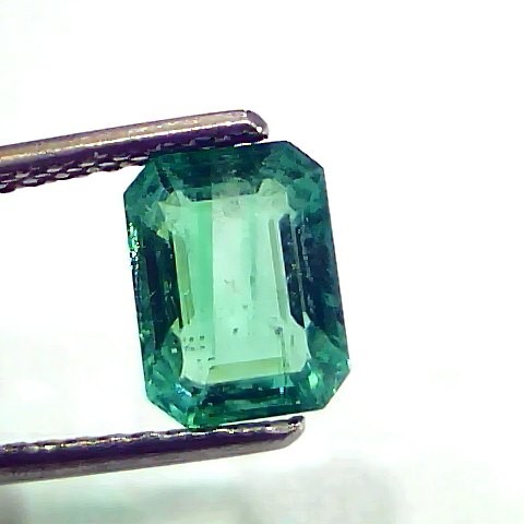 1.93 Ct IGI Certified Untreated Natural Zambian Emerald Gemstone AAA