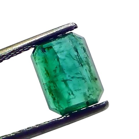 2.26 Ct GII Certified Untreated Natural Zambian Emerald Panna AAA 2.26 Ct GII Certified Untreated Natural Zambian Emerald Panna AAA