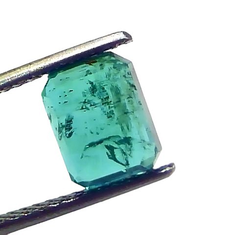 2.78 Ct GII Certified Untreated Natural Zambian Emerald Panna AAA 2.78 Ct GII Certified Untreated Natural Zambian Emerald Panna AAA