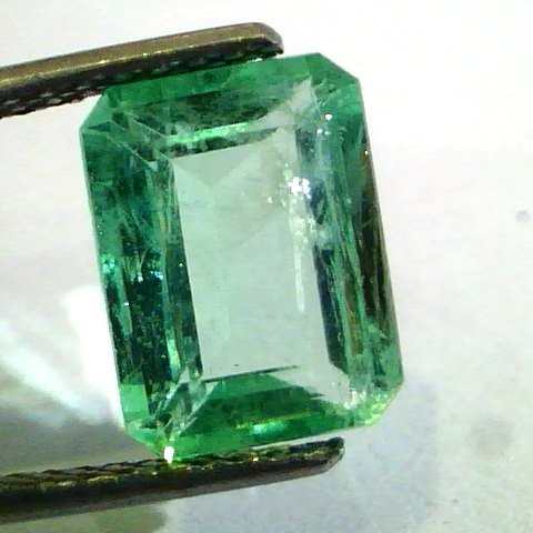 3.35 Ct Unheated Natural Colombian Emerald Gemstone