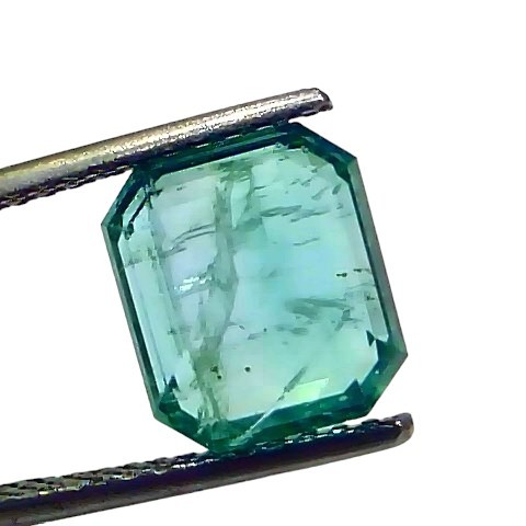 3.66 Ct GII Certified Untreated Natural Zambian Emerald Panna Gems 3.66 Ct GII Certified Untreated Natural Zambian Emerald Panna Gems