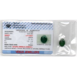 4.77 Ct Certified Untreated Natural Zambian Emerald Panna Gemstone 4.77 Ct Certified Untreated Natural Zambian Emerald Panna Gemstone
