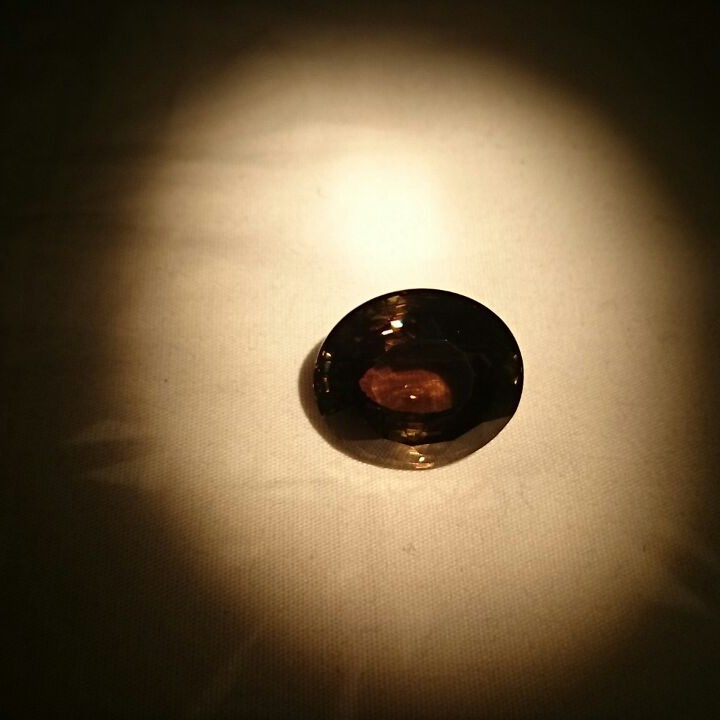 Huge 23.34 Ct Untreated Natural GRS Certified 80% Colour Changing Alexandrite Huge 23.34 Ct Untreated Natural GRS Certified 80% Colour Changing Alexandrite