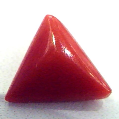 4.06 Carat Natural Italian Triangle Red Coral Moonga Gemstone