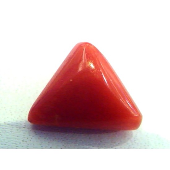 4.78 Carat Natural Italian Triangle Red Coral Moonga Gemstone