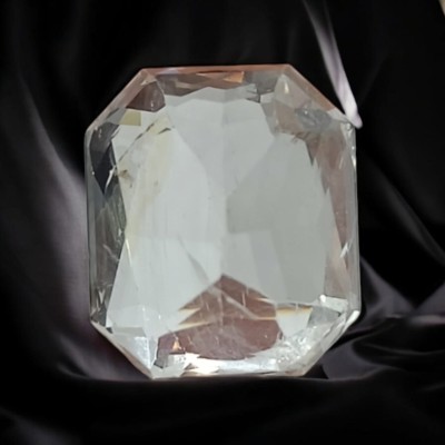 Huge 10.16 Ct GII Certified Unheated Natural Ceylon White Sapphire AAA Huge 10.16 Ct GII Certified Unheated Natural Ceylon White Sapphire AAA