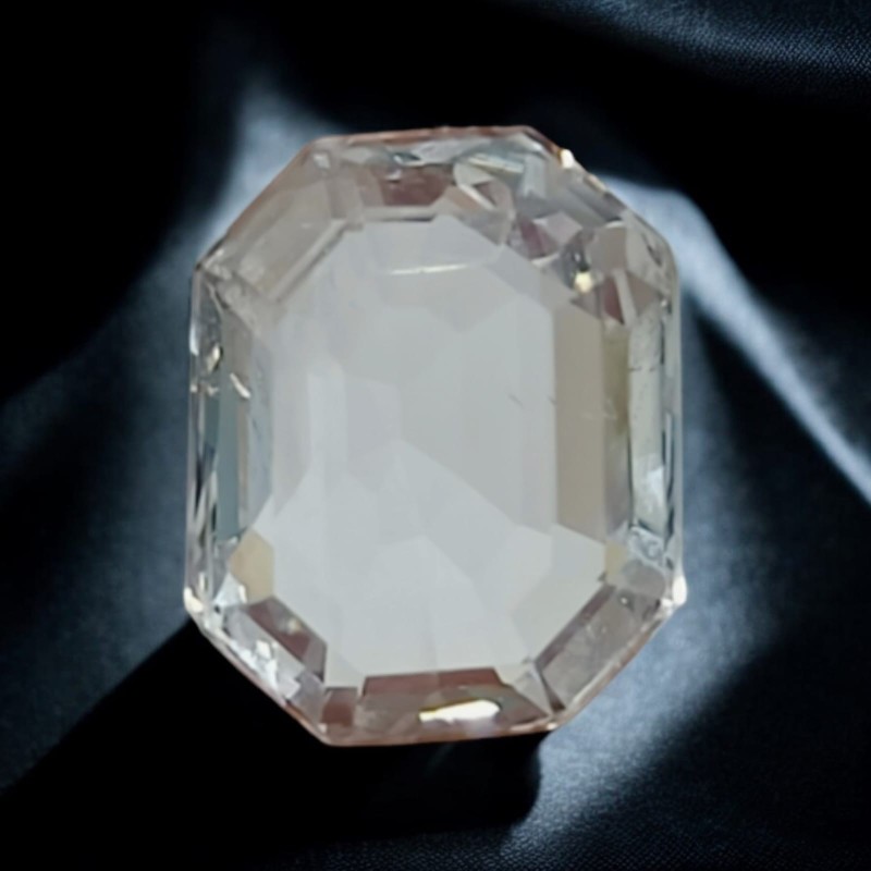 3.63 Ct IGI Certified Unheated Untreated Natural Premium White Sapphire 3.63 Ct IGI Certified Unheated Untreated Natural Premium White Sapphire