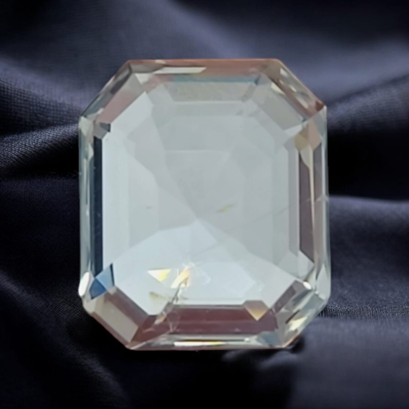 4.03 Ct IGI Certified Unheated Untreated Natural Ceylon White Pukhraj Sapphire 4.03 Ct IGI Certified Unheated Untreated Natural Ceylon White Pukhraj Sapphire