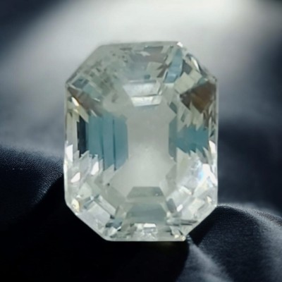 4.39 Ct IGI Certified Unheated Untreated Natural Premium White Sapphire 4.39 Ct IGI Certified Unheated Untreated Natural Premium White Sapphire