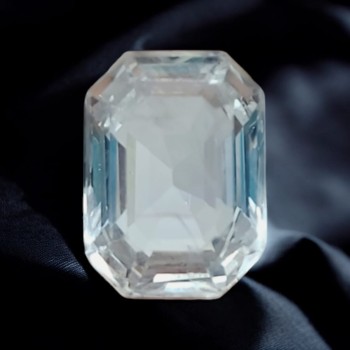 4.50 Ct IGI Certified Unheated Untreated Natural Ceylon White Pukhraj Sapphire 4.50 Ct IGI Certified Unheated Untreated Natural Ceylon White Pukhraj Sapphire