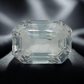5.84 Ct IGI Certified Unheated Untreated Natural Ceylon White Sapphire AAAA 5.84 Ct IGI Certified Unheated Untreated Natural Ceylon White Sapphire AAAA