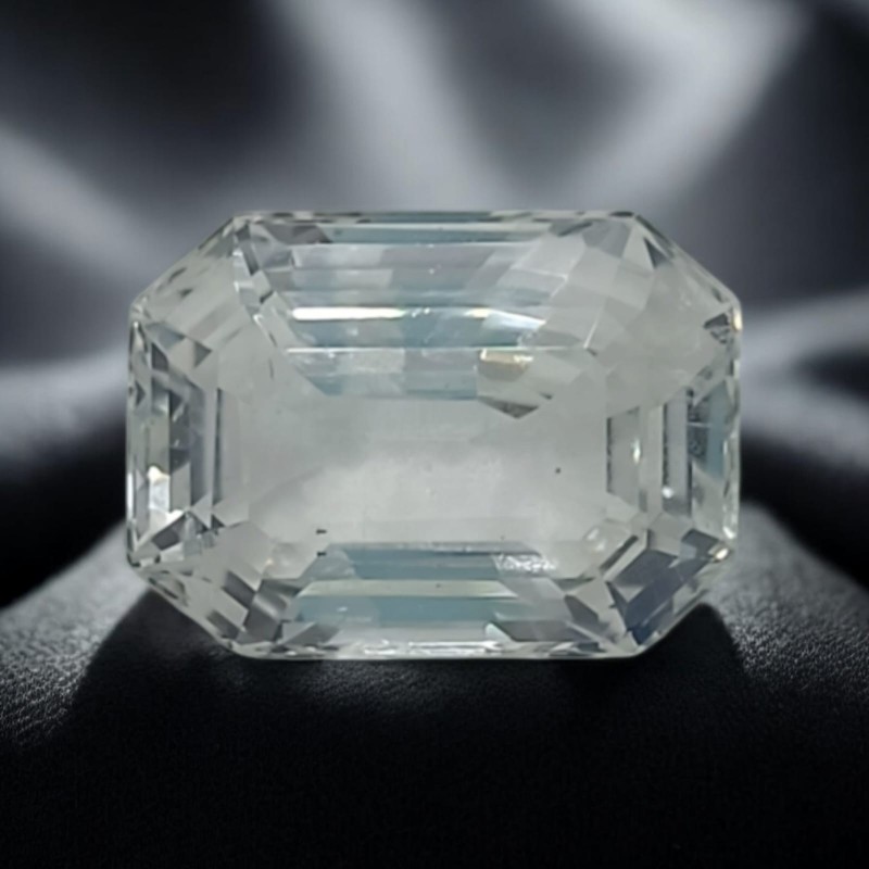 5.84 Ct IGI Certified Unheated Untreated Natural Ceylon White Sapphire AAAA 5.84 Ct IGI Certified Unheated Untreated Natural Ceylon White Sapphire AAAA