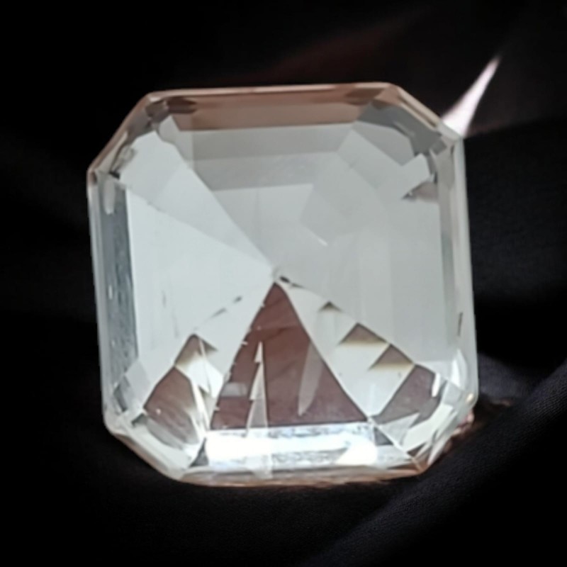6.66 Ct IGI Certified Unheated Untreated Natural Premium White Sapphire AAA 6.66 Ct IGI Certified Unheated Untreated Natural Premium White Sapphire AAA