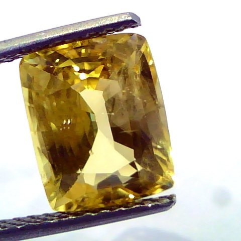 5.76 Ct Unheated Untreted Natural Ceylon Yellow Sapphire/Pukhraj AAA