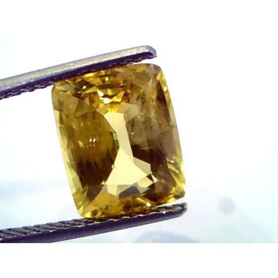 5.76 Ct Unheated Untreted Natural Ceylon Yellow Sapphire/Pukhraj AAA