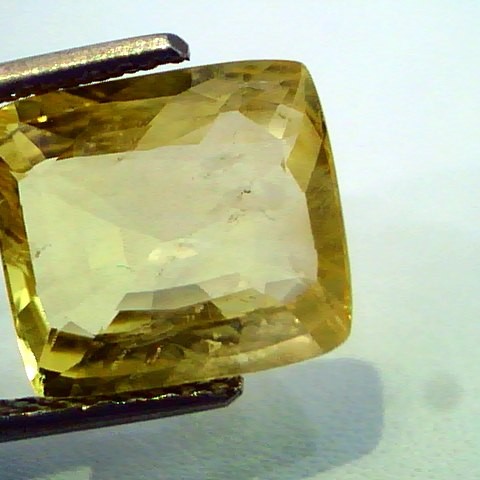 6.81 Ct Unheated Untreated IGI Certified Natural Ceylon Yellow Sapphire AAA