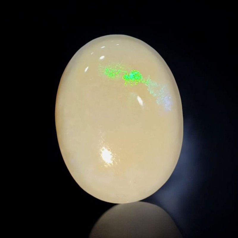 Huge 14.14 Ct Untreated Natural Australian Fire Opal Gemstone AA Huge 14.14 Ct Untreated Natural Australian Fire Opal Gemstone AA