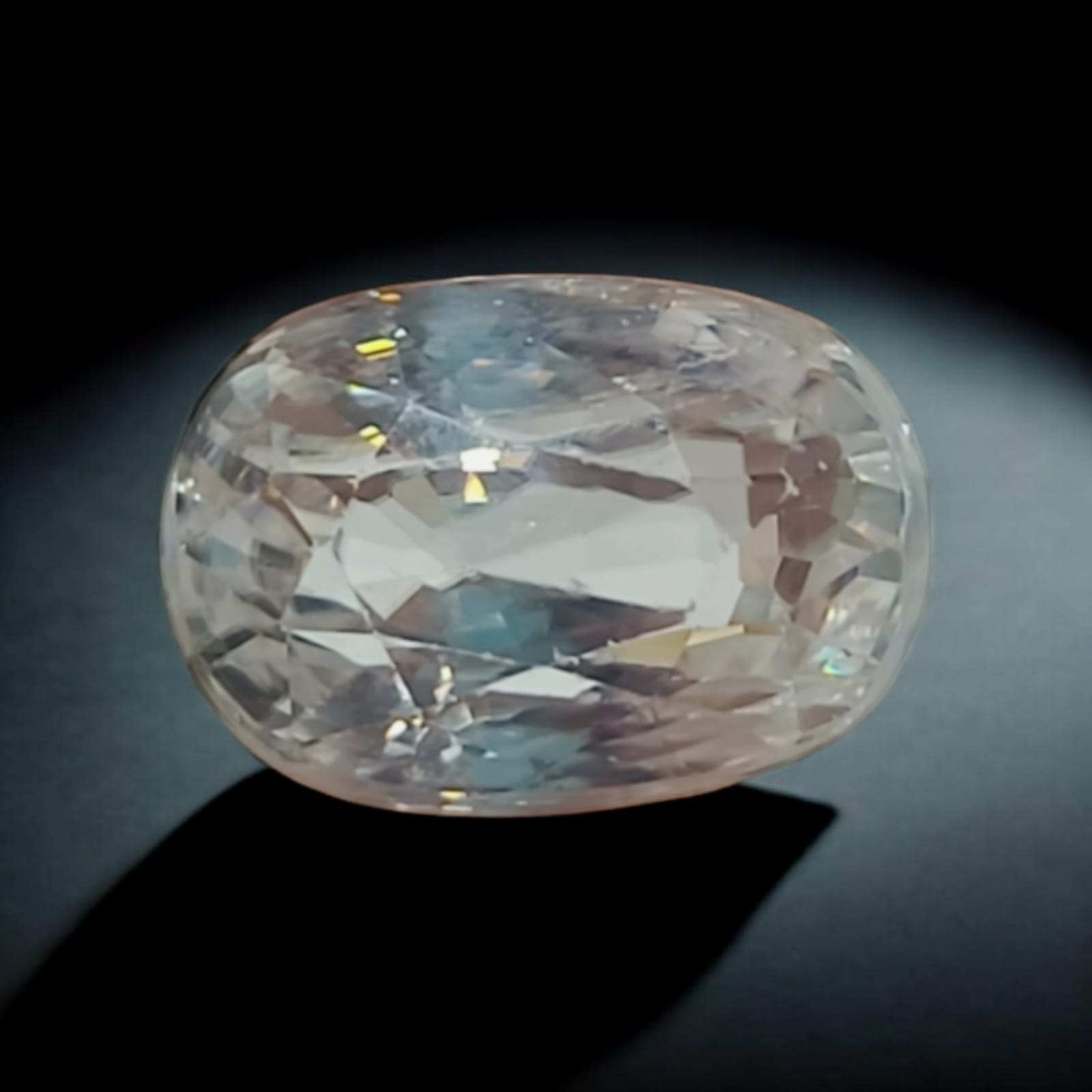 Ct Ratti Natural White Zircon Gemstone For Venus AAAAA