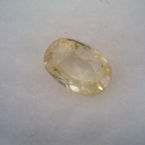 1.70 Ct Unheated Untreated Natural Ceylon Yellow Sapphire 1.70 Ct Unheated Untreated Natural Ceylon Yellow Sapphire