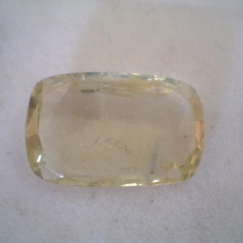 2.80 Ct Untreated Unheated Natural Ceylon Yellow Sapphire Gems 2.80 Ct Untreated Unheated Natural Ceylon Yellow Sapphire Gems