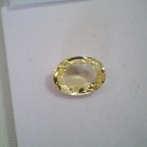 1.25 Ct Unheated Untreated vvs Natural Ceylon Yellow Sapphire 1.25 Ct Unheated Untreated vvs Natural Ceylon Yellow Sapphire