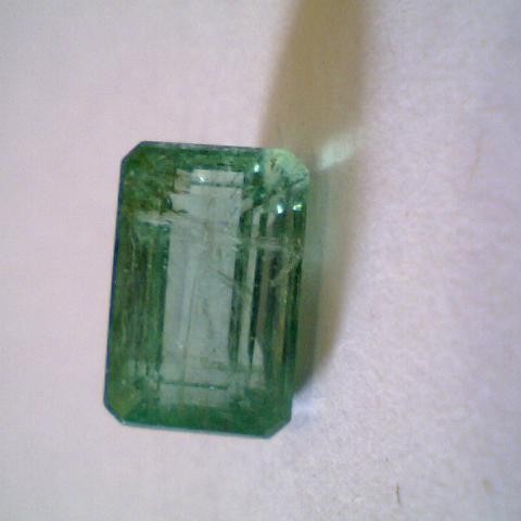 3.42 Ct Untreated Natural Premium Quality Zambian Emerald Stone 3.42 Ct Untreated Natural Premium Quality Zambian Emerald Stone