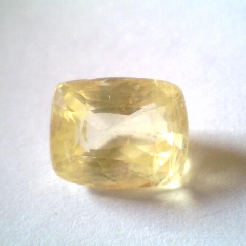 4.54 Ct Unheated Untreted Natural Yellow Sapphire Ceylon,Pukhraj 4.54 Ct Unheated Untreted Natural Yellow Sapphire Ceylon,Pukhraj