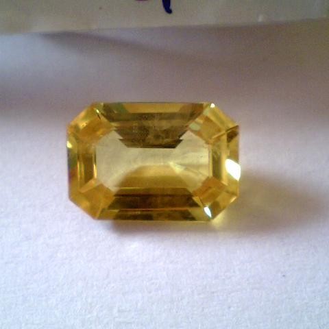 4.60 Ct Premium Natural Bangkok Yellow Sapphire,Real Pukhraj Gem 4.60 Ct Premium Natural Bangkok Yellow Sapphire,Real Pukhraj Gem