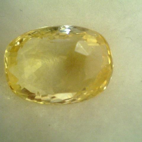 5 CT TOP GRADE UNHEATED NATURAL CEYLON YELLOW SAPPHIRE A+++++ 5 CT TOP GRADE UNHEATED NATURAL CEYLON YELLOW SAPPHIRE A+++++