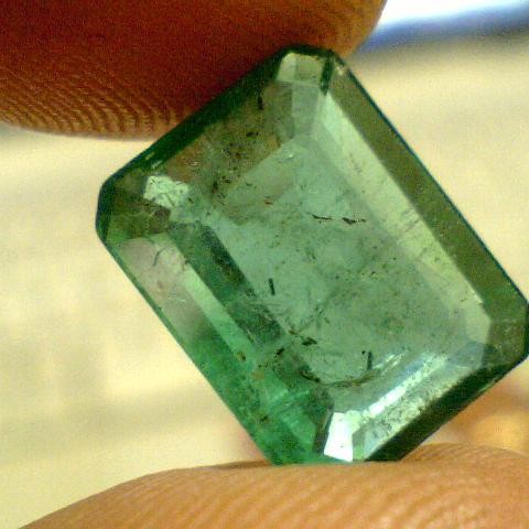 5.15 Ct Untreated Natural Zambian Emerald A++ Colour 5.15 Ct Untreated Natural Zambian Emerald A++ Colour
