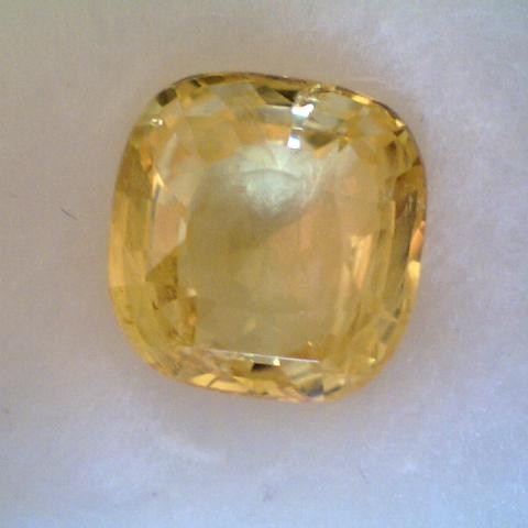 5.66 Ct Unheated Untreated Natural Ceylon Yellow Sapphire Gems 5.66 Ct Unheated Untreated Natural Ceylon Yellow Sapphire Gems