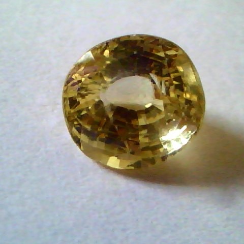 5.67 Ct IGI Certified Unheated Untreted Natural Ceylon Yellow Sapphire