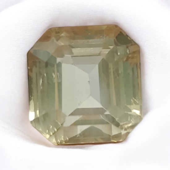 Huge 10.51 Ct IGI Certified Unheated Untreated Natural Ceylon Yellow Sapphire