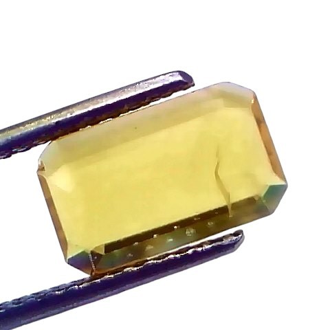 2.33 Ct Natural Yellow Sapphire Pukhraj Jupiter Gemstone (Heated) 2.33 Ct Natural Yellow Sapphire Pukhraj Jupiter Gemstone (Heated)