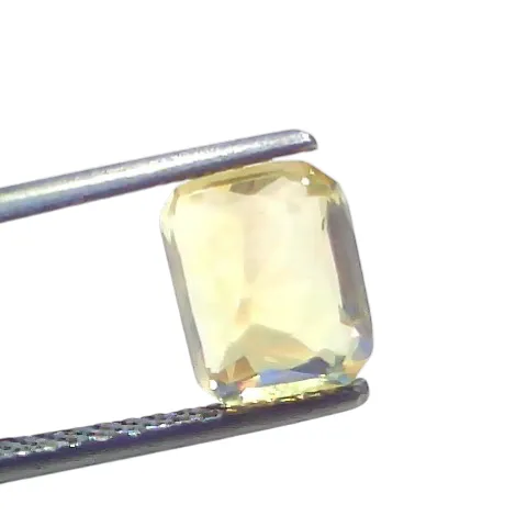 3.01 Ct GII Certified Unheated Untreated Natural Ceylon Yellow Sapphire Pukhraj AAA 3.01 Ct GII Certified Unheated Untreated Natural Ceylon Yellow Sapphire Pukhraj AAA